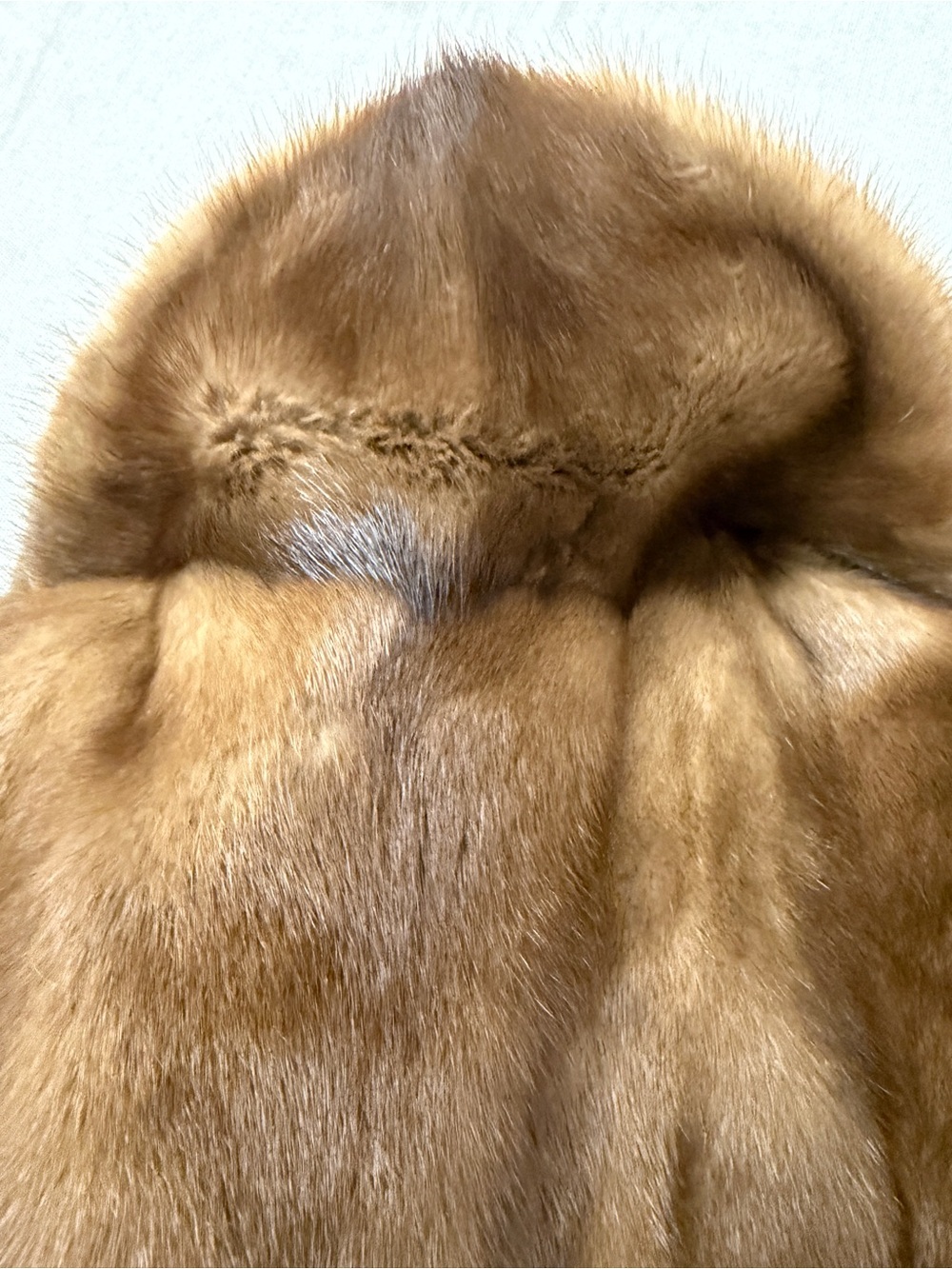 Luxury Vintage AVANTI Genuine Mink Fur Coat – Timeless Elegant Statement Piece - Picture 7 of 7